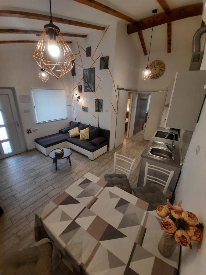 Apartments Novum Novi Vinodolski Luaran gambar